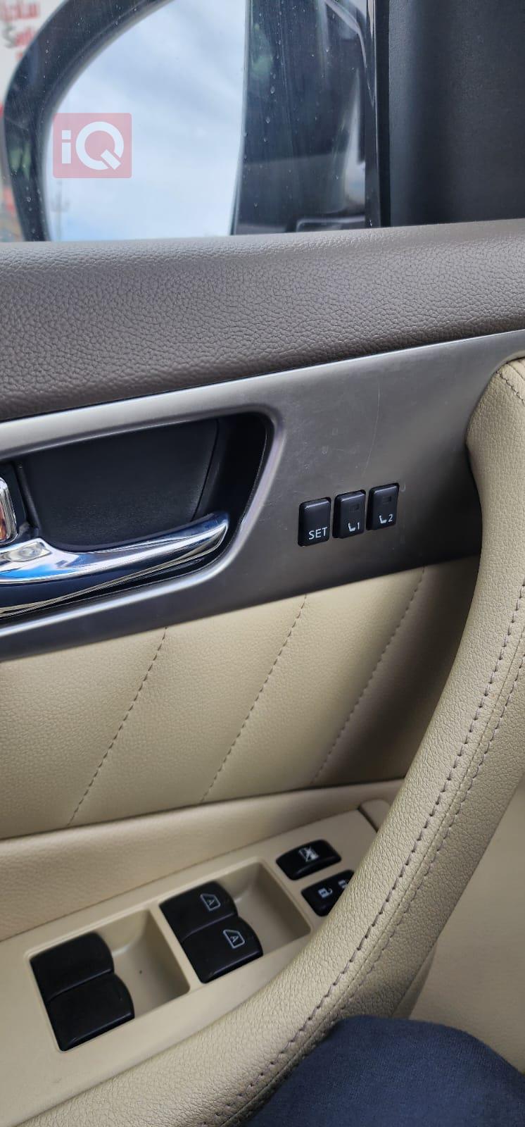 ئينفنتي QX70